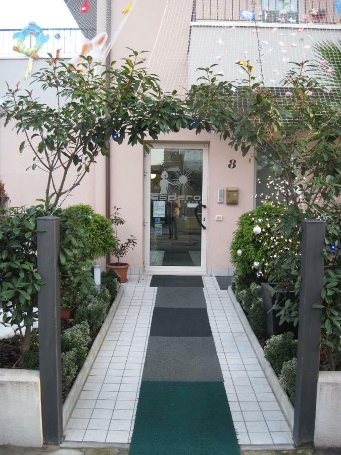 Residence Nobel Rimini Esterno foto